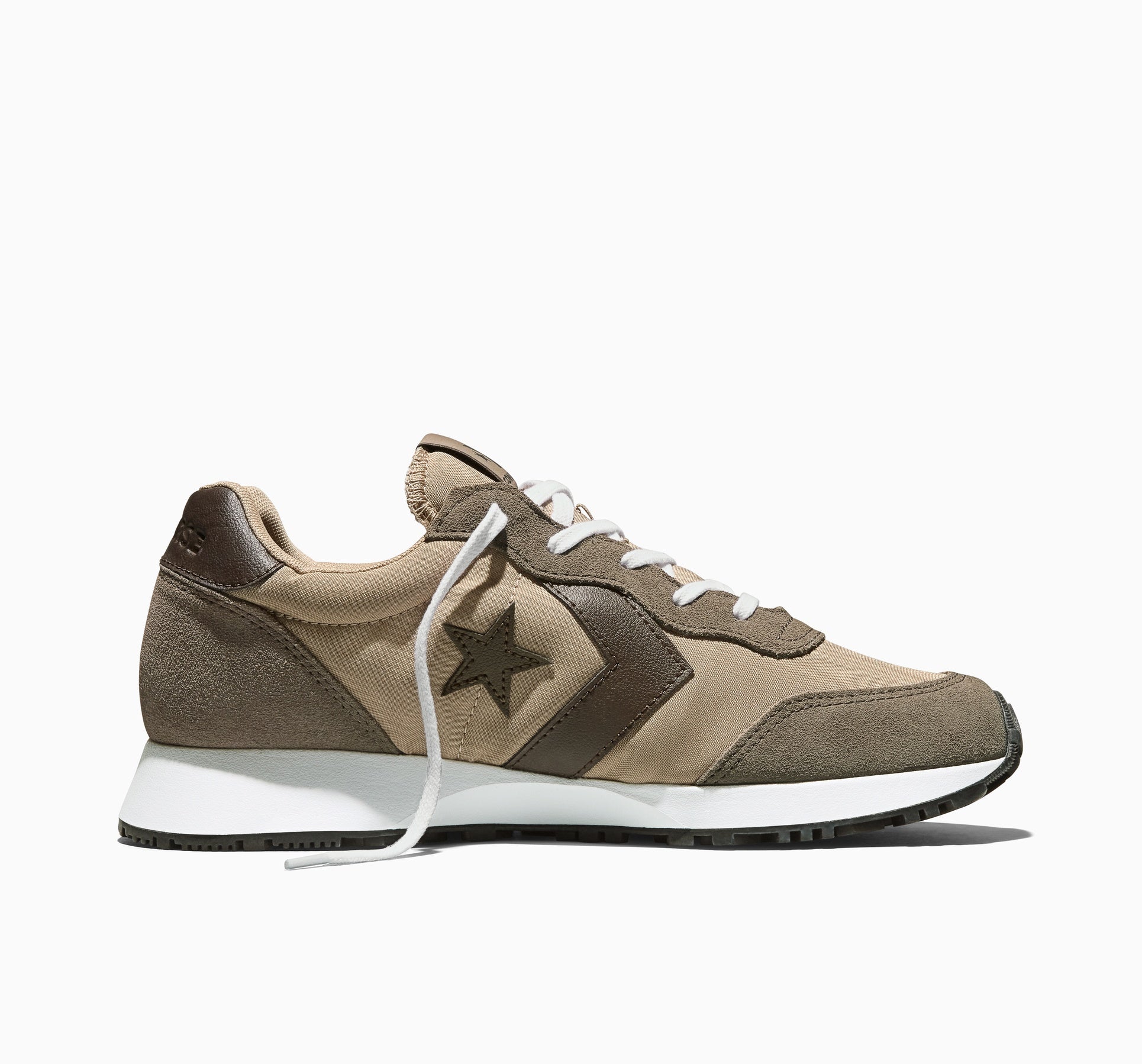 Converse Omega Trainer